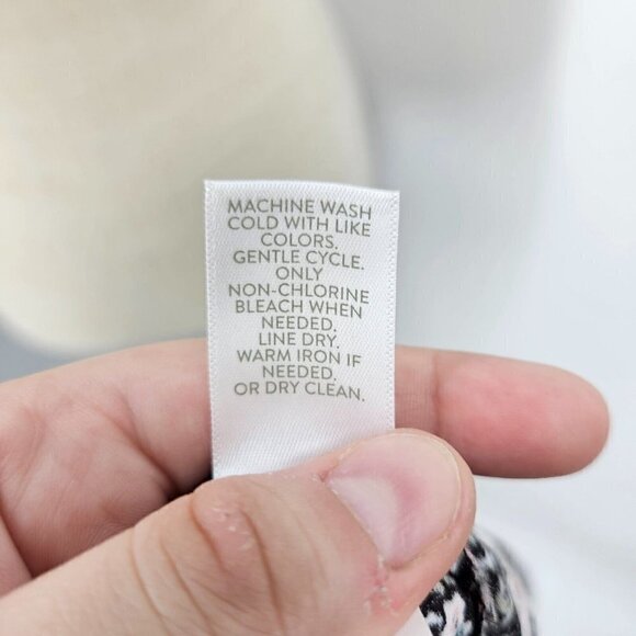 J. Jill Paisley Floral Button Front Tunic Top Multicolor Women’s M Boho Hippie - Picture 10 of 12